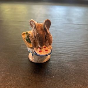 Beatrix Potter “Appley Dapply”